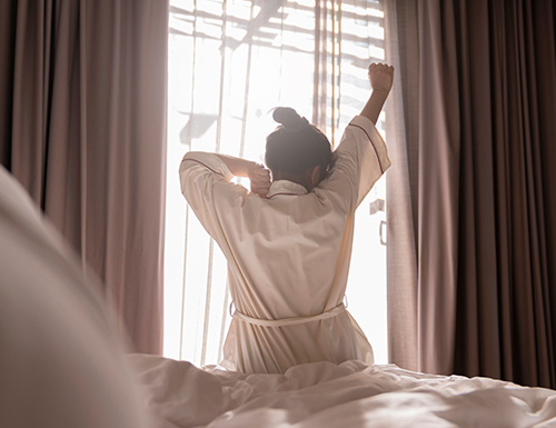 鄭小姐（本人）